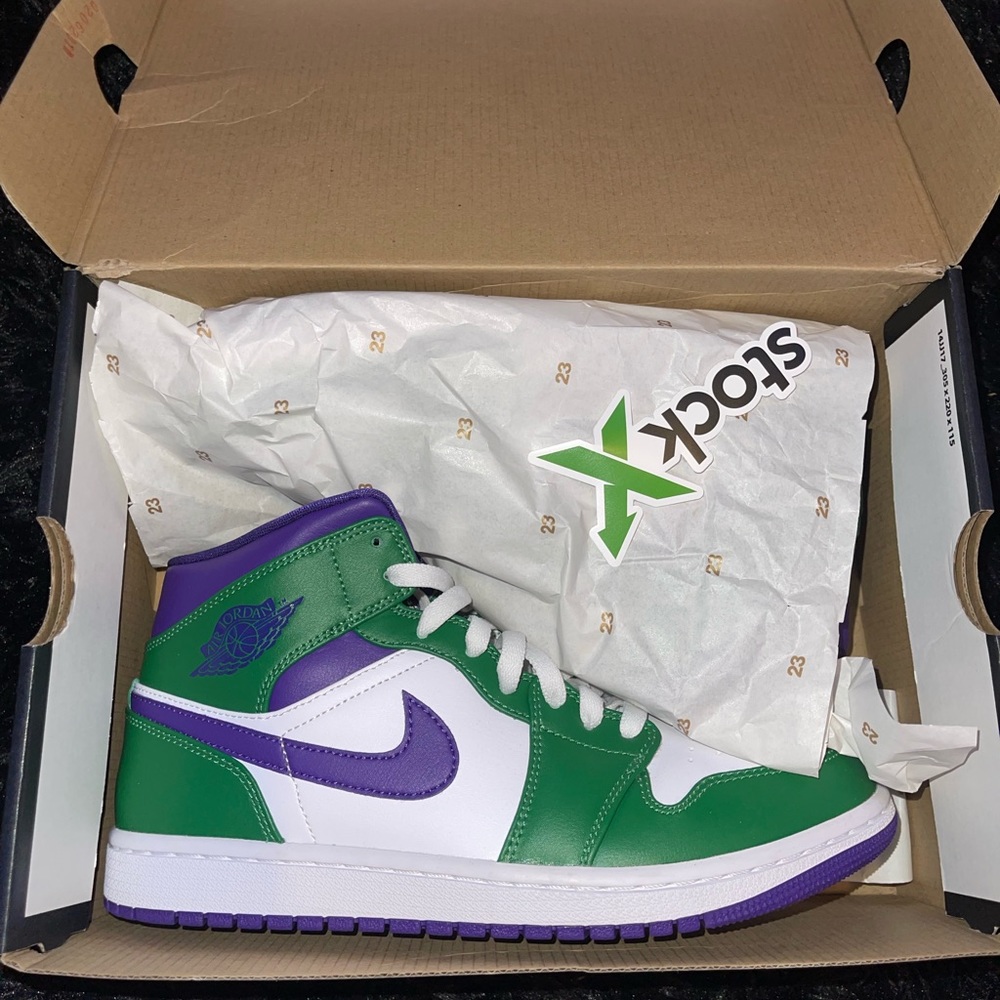 AIR JORDAN 1 MID Incredible Hulk